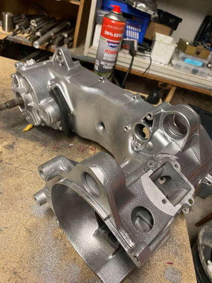 Motor Reinigung + Lackierung
